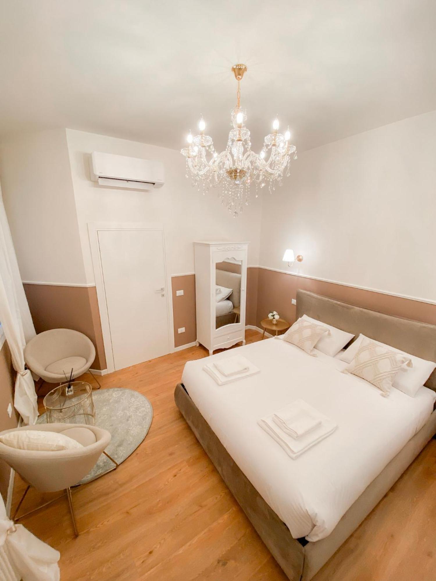 San Polo Luxury Suites In Veneţia Exterior foto