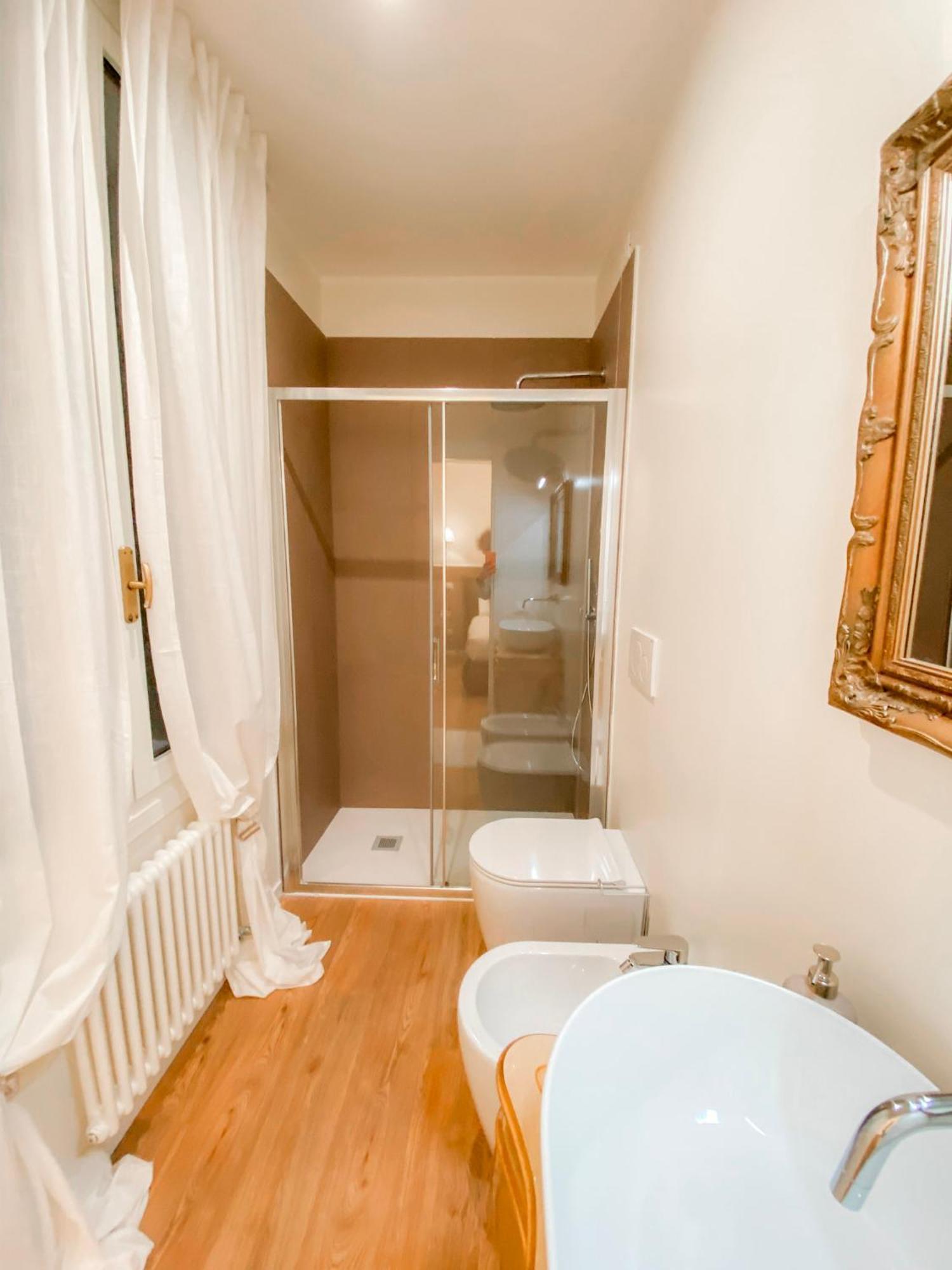 San Polo Luxury Suites In Veneţia Exterior foto